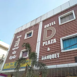 D Plaza Hotel